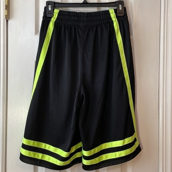 Xersion Black Basketball Shorts‎ Small - Picture 11 of 16